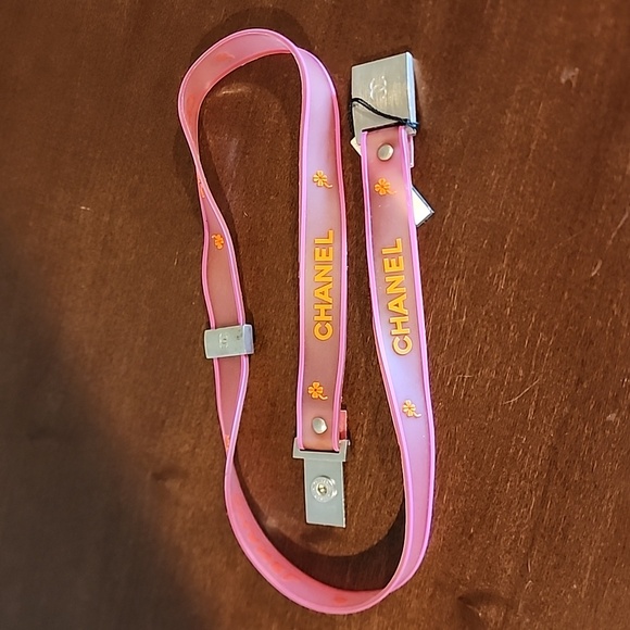 Authentic Chanel belt- rare - Picture 8 of 8